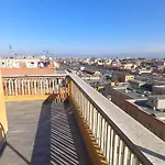 Terrace On The 11th Floor דירה *